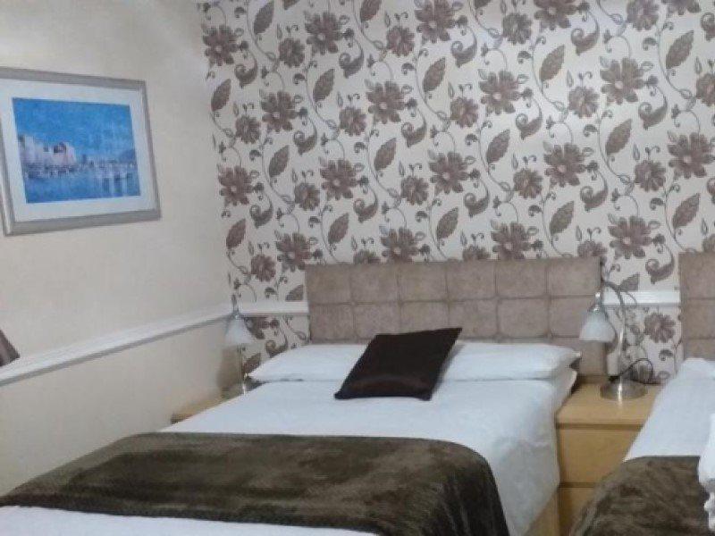 Surrey House Gasthuis 4*